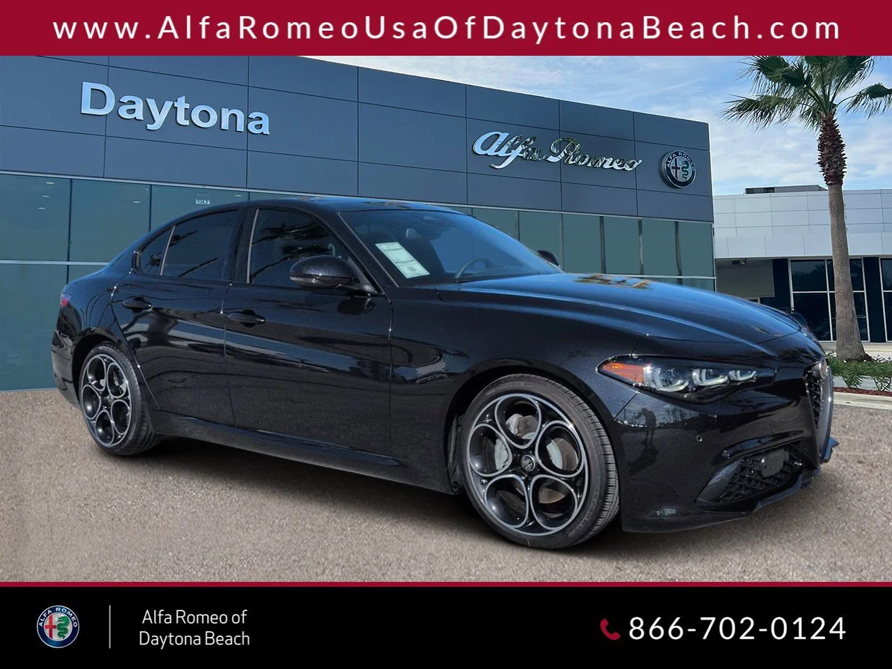 New 2026 Vulcano Black Metallic Exterior Paint Alfa Romeo  image 1