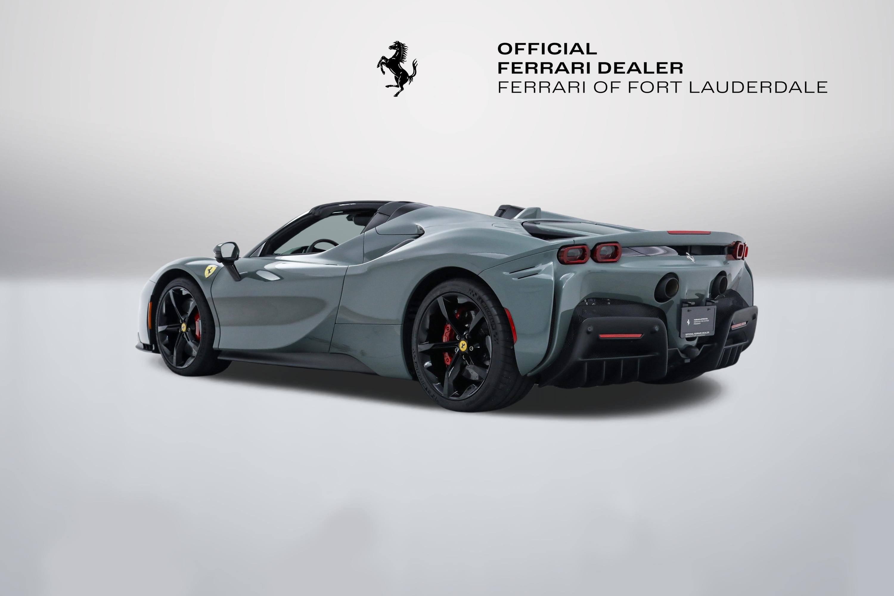 Certified Used 2025 Grigio Medio Ferrari  image 7
