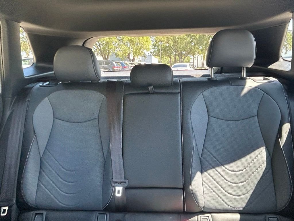 New 2026 White/off-white Volkswagen 2.0T SE R-Line Black image 13