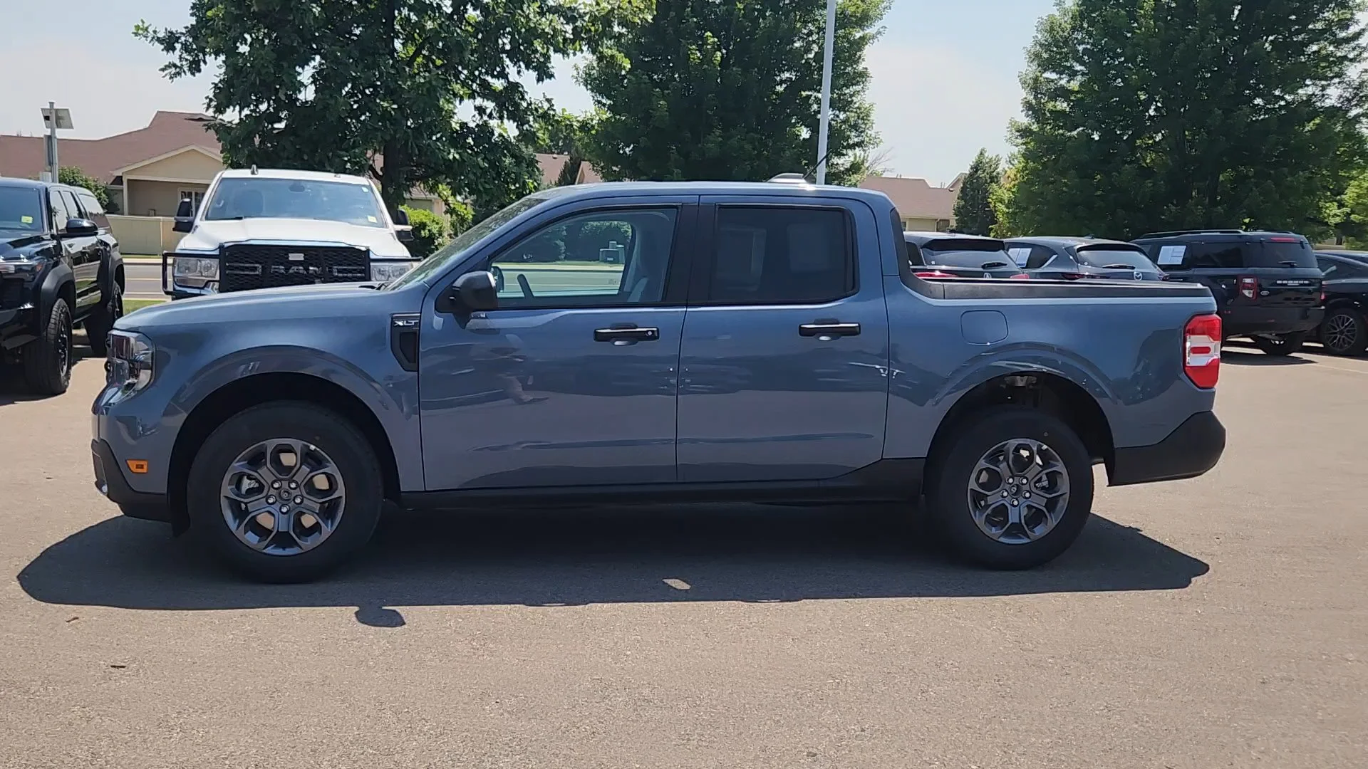 New 2026 Azure Gray Metallic Tri-Coat Ford XLT image 5
