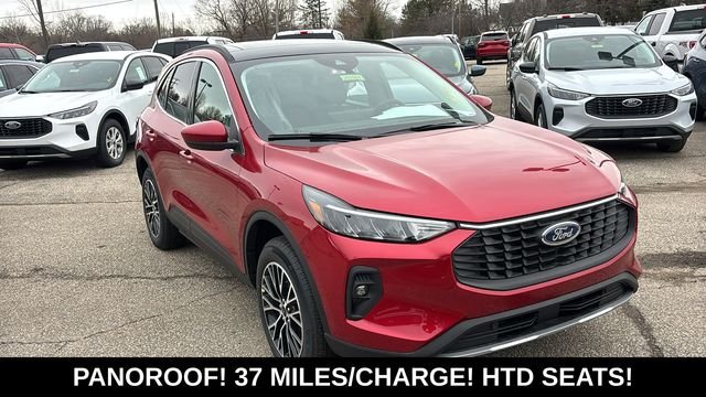 New 2026 Rapid Red Metallic Tinted Clearcoat Ford Plug-In PHEV image 28