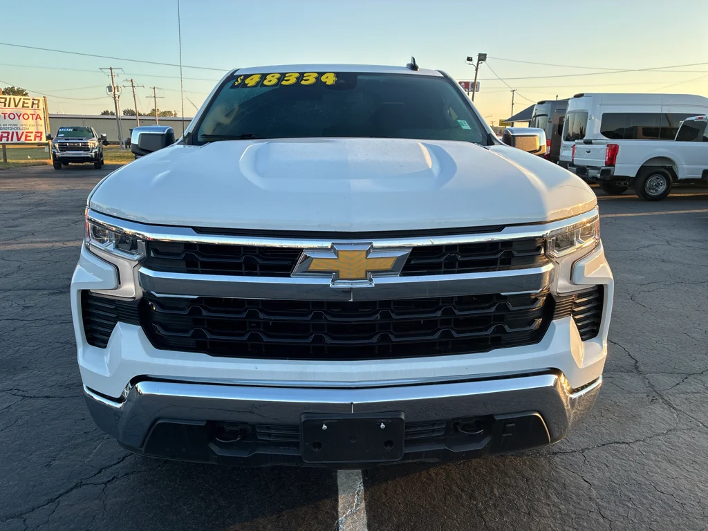 Used 2025 Chevrolet Silverado 1500 LT with VIN 3GCUKDE87SG395794 for sale in Little Rock