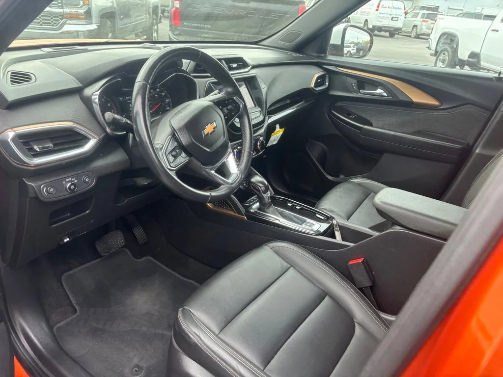 Used 2022 Red Chevrolet ACTIV image 6