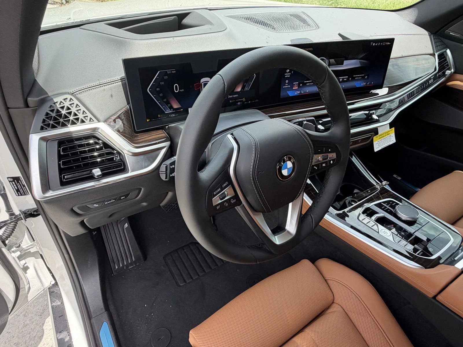 New 2026 Alpine White BMW sDrive40i image 22
