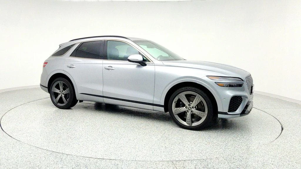 Used 2024 Savile Silver Genesis 2.5T AWD image 3