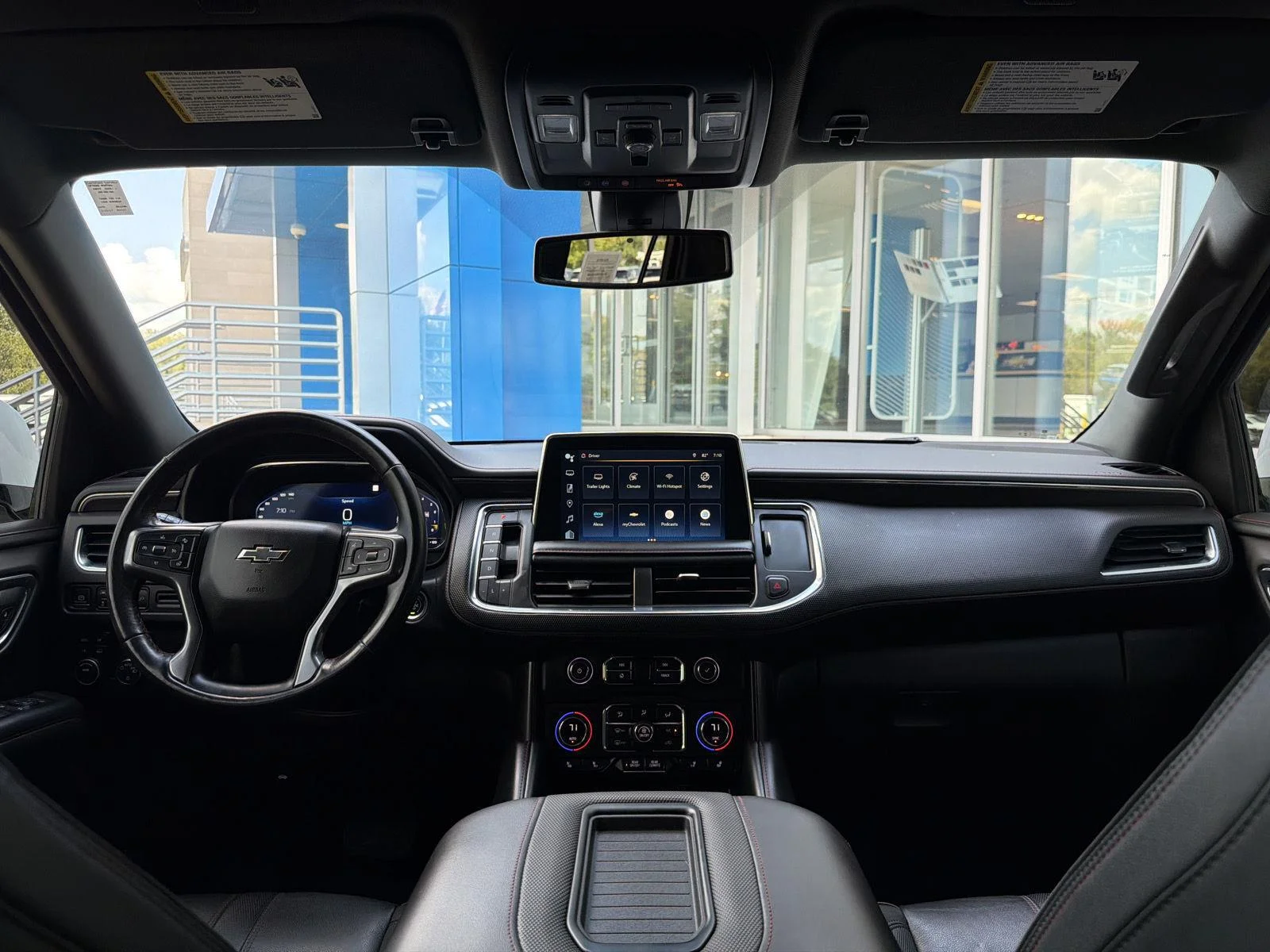 Used 2022 SUMMIT WHITE Chevrolet RST image 25