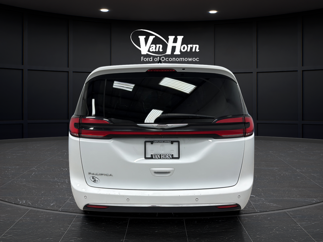 Used 2023 Bright White Clearcoat Chrysler Touring L image 6