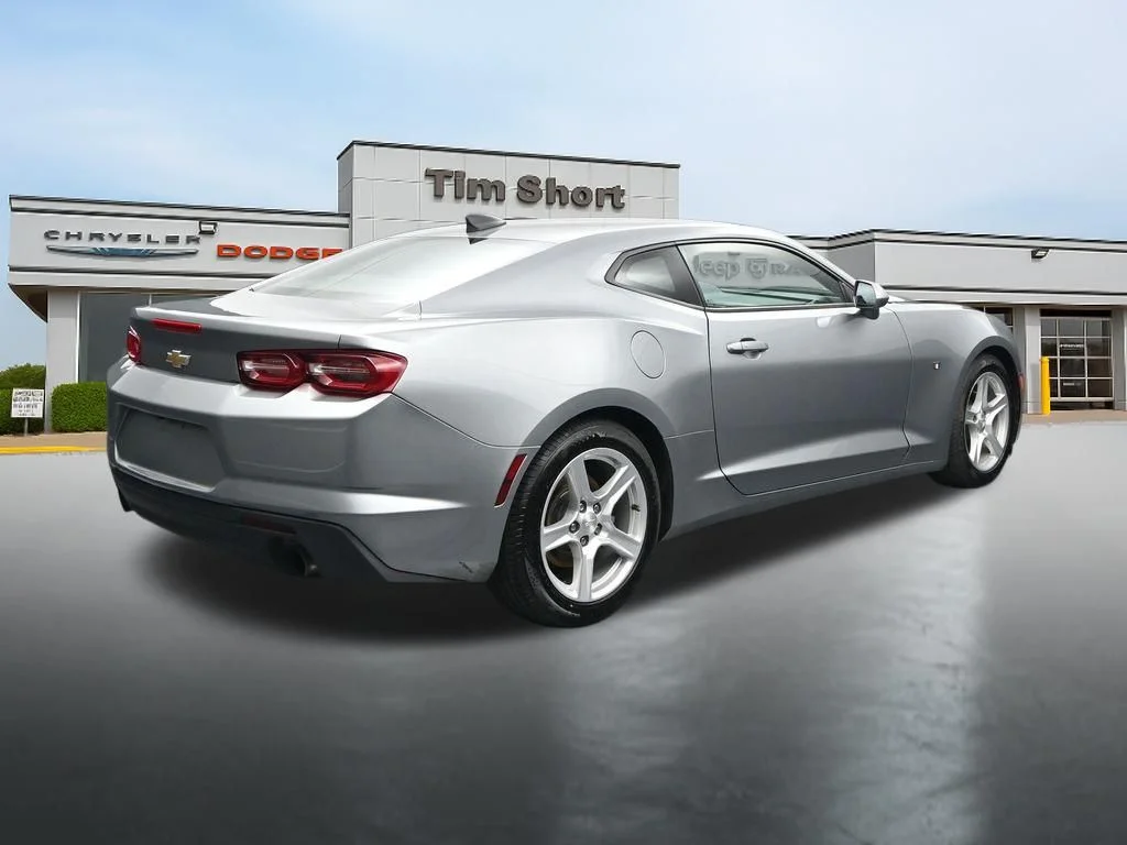 Used 2023 Gray Chevrolet 1LT image 5