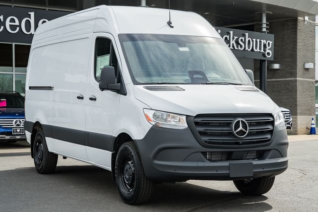 2026 Mercedes-Benz Sprinter 2500 144 WB HO's photo