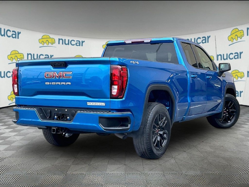 Used 2023 Blue GMC Elevation image 6