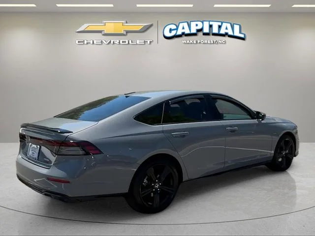 Used 2023 Silver Honda Sport-L image 6