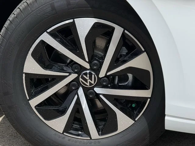 New 2026 White Volkswagen 1.5T S image 6