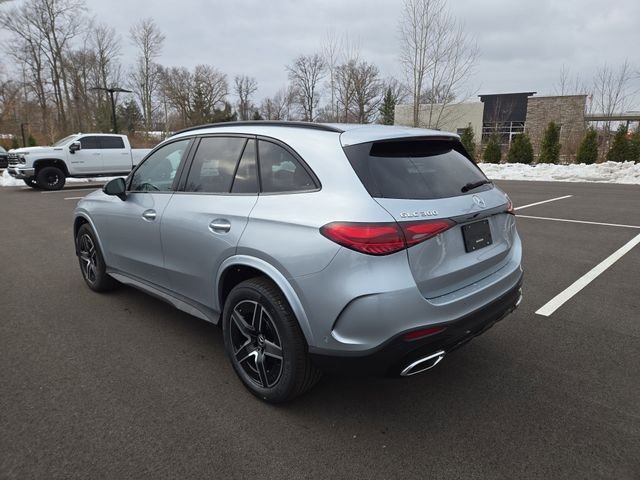 New 2026 Cirrus Silver Metallic Mercedes-Benz GLC300 image 5