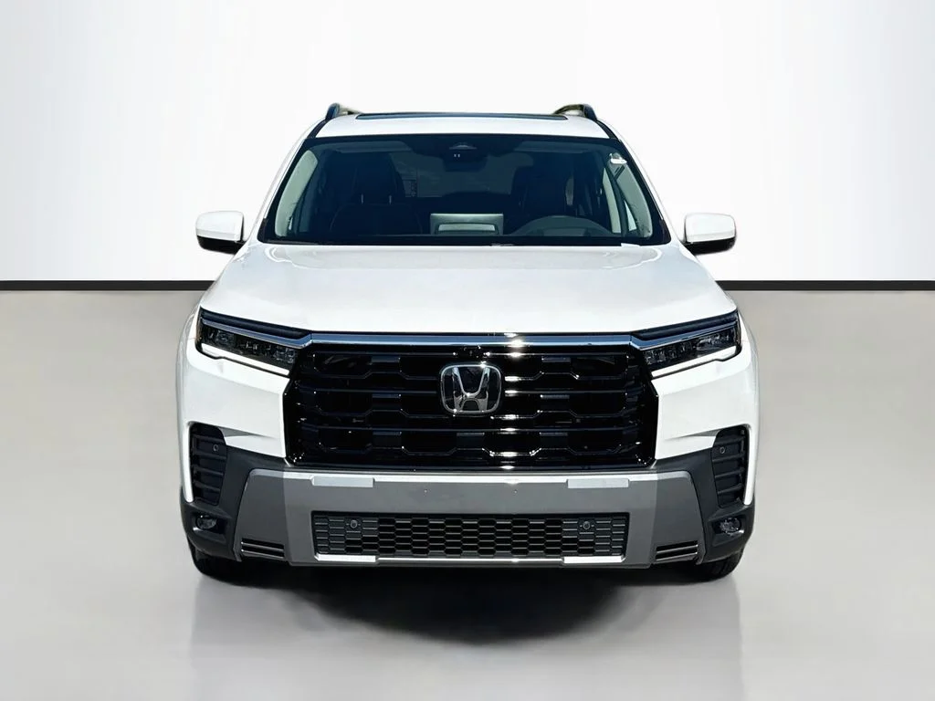 New 2026 Platinum White Pearl Honda Elite image 2