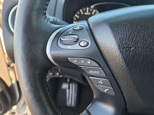Used 2019 Silver Nissan SL image 21