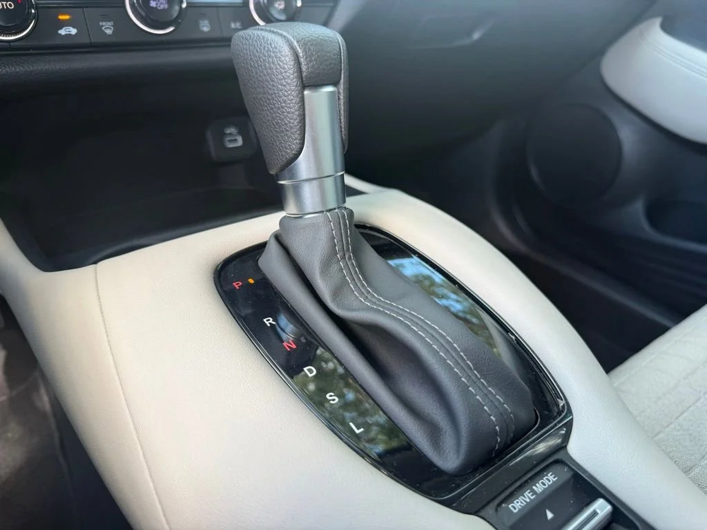 2025 Honda HR-V LX - Photo 52