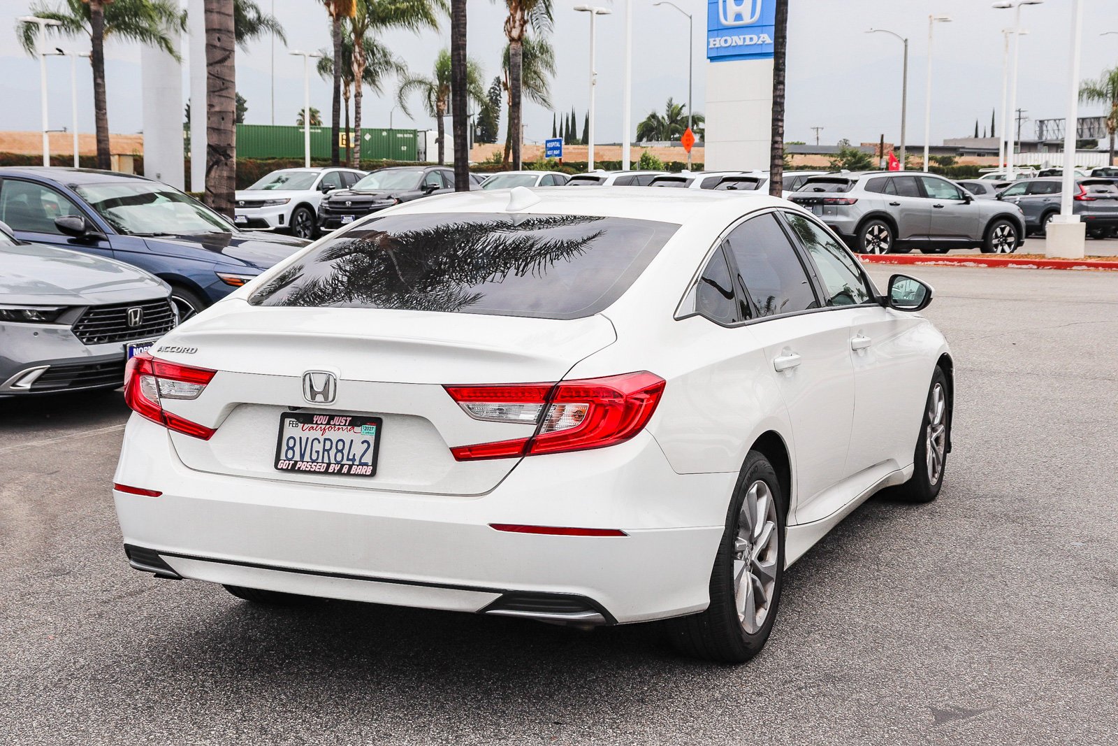 Used 2020 Platinum White Pearl Honda LX image 11