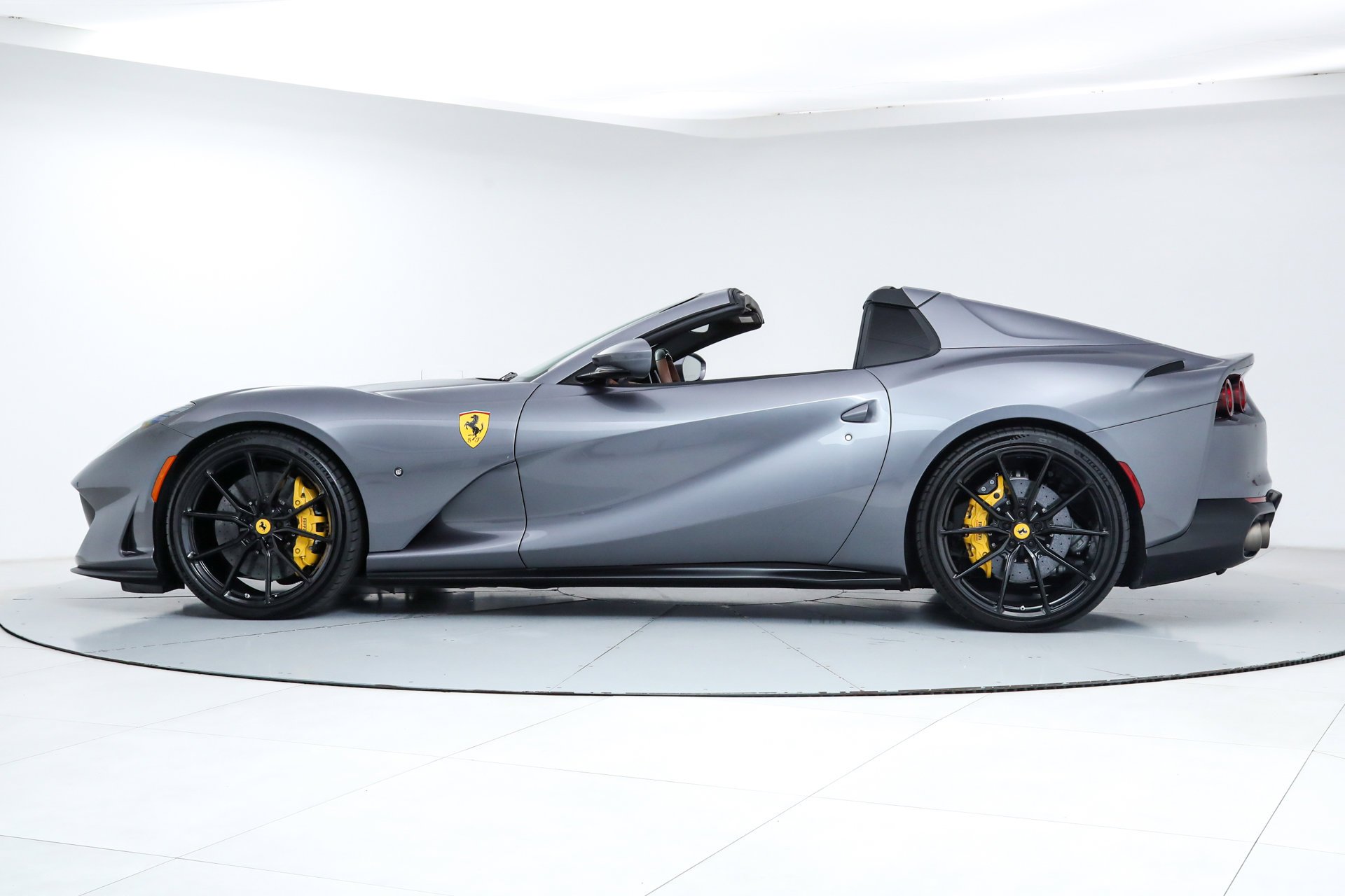 2022 Ferrari 812 GTS photo 4
