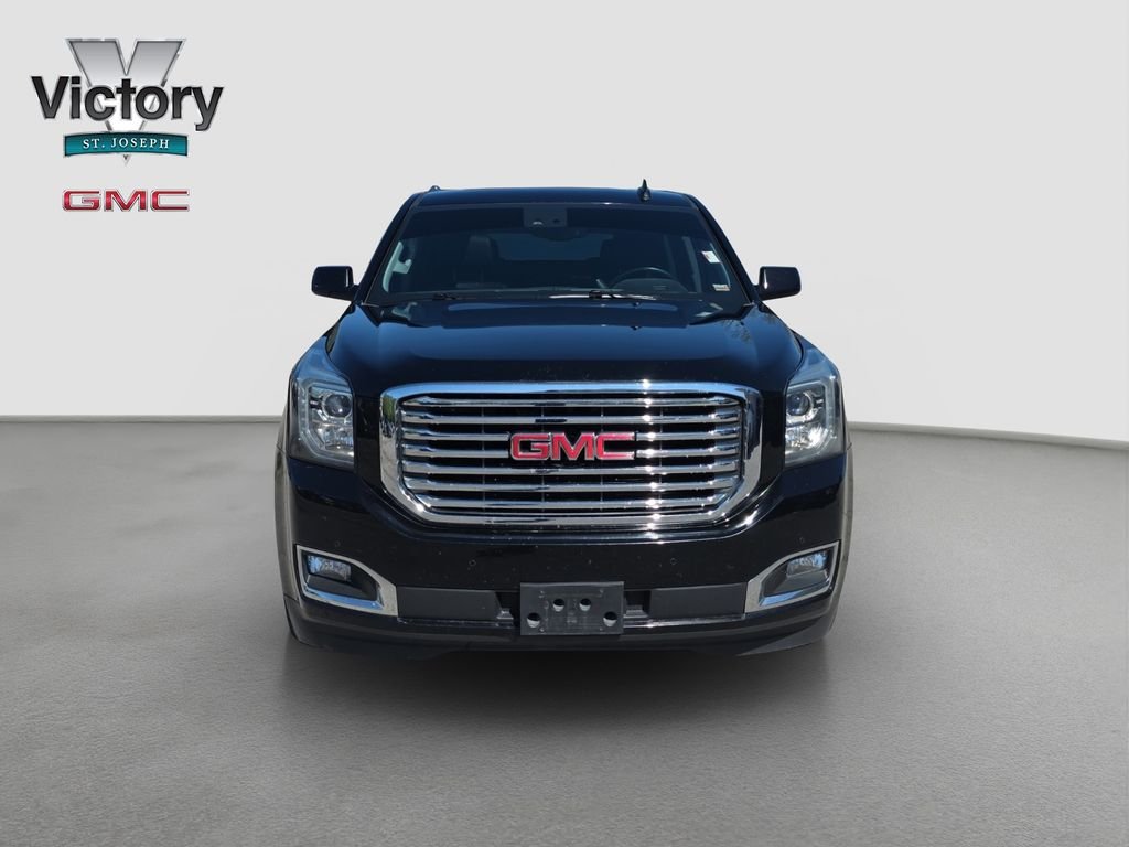 Used 2017 GMC Yukon SLT with VIN 1GKS2BKC2HR110369 for sale in Smithville, MO