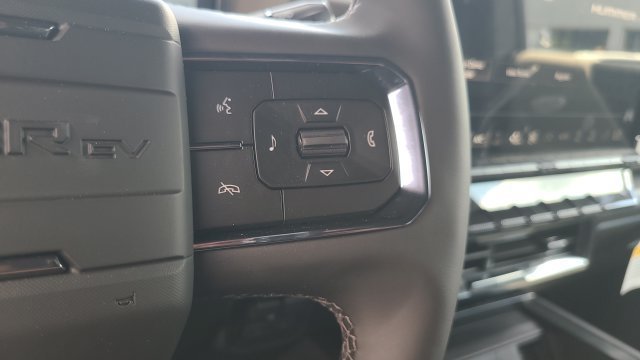 2026 GMC HUMMER EV 2X - Photo 17