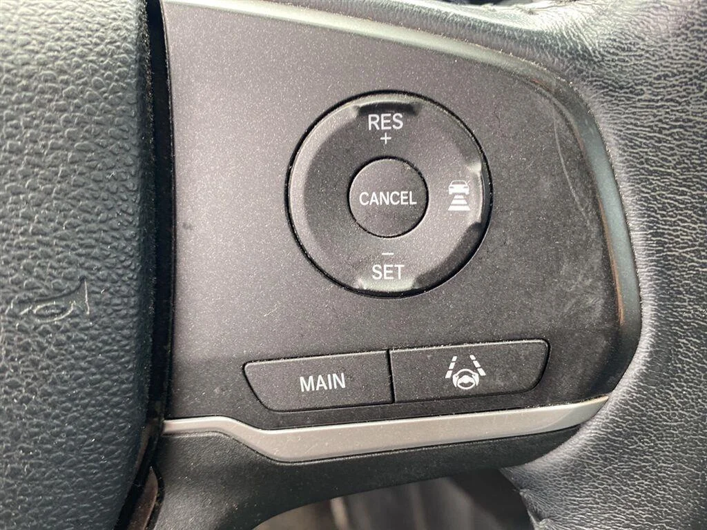 Used 2019 White Diamond Pearl Honda EX-L image 19
