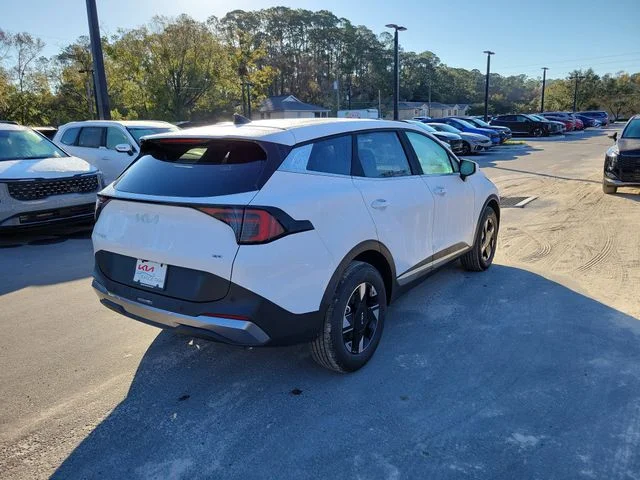New 2026 Glacial White Pearl Kia LX image 2