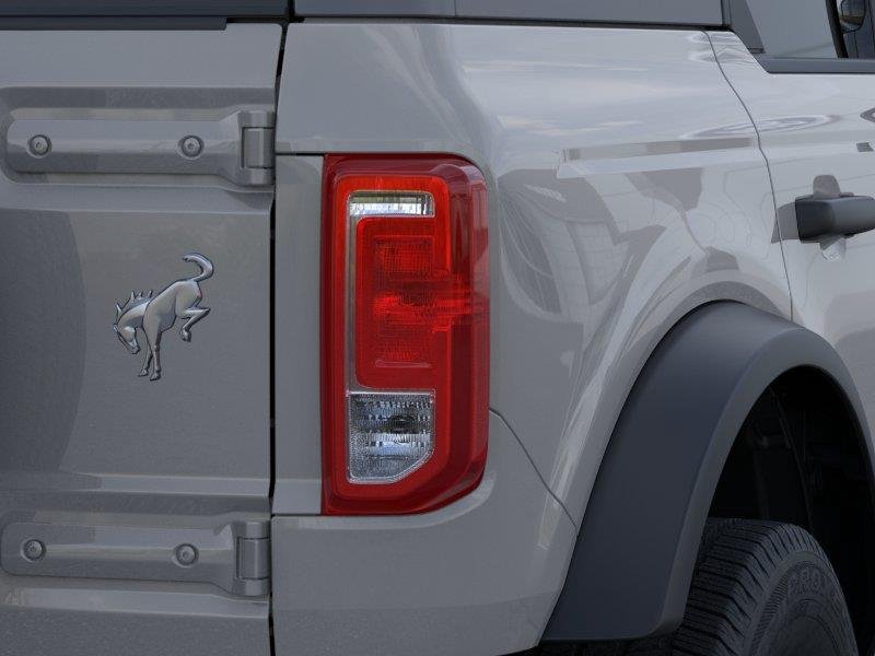 New 2026 Avalanche Gray Ford Base image 24