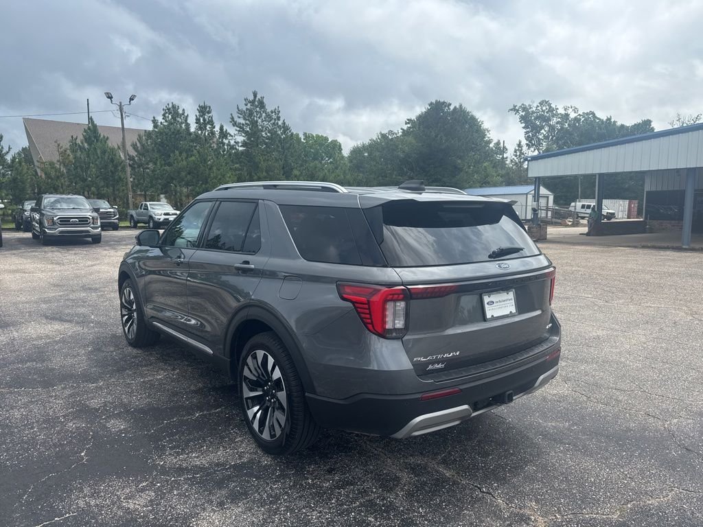 Used 2025 Gray Ford Platinum image 22
