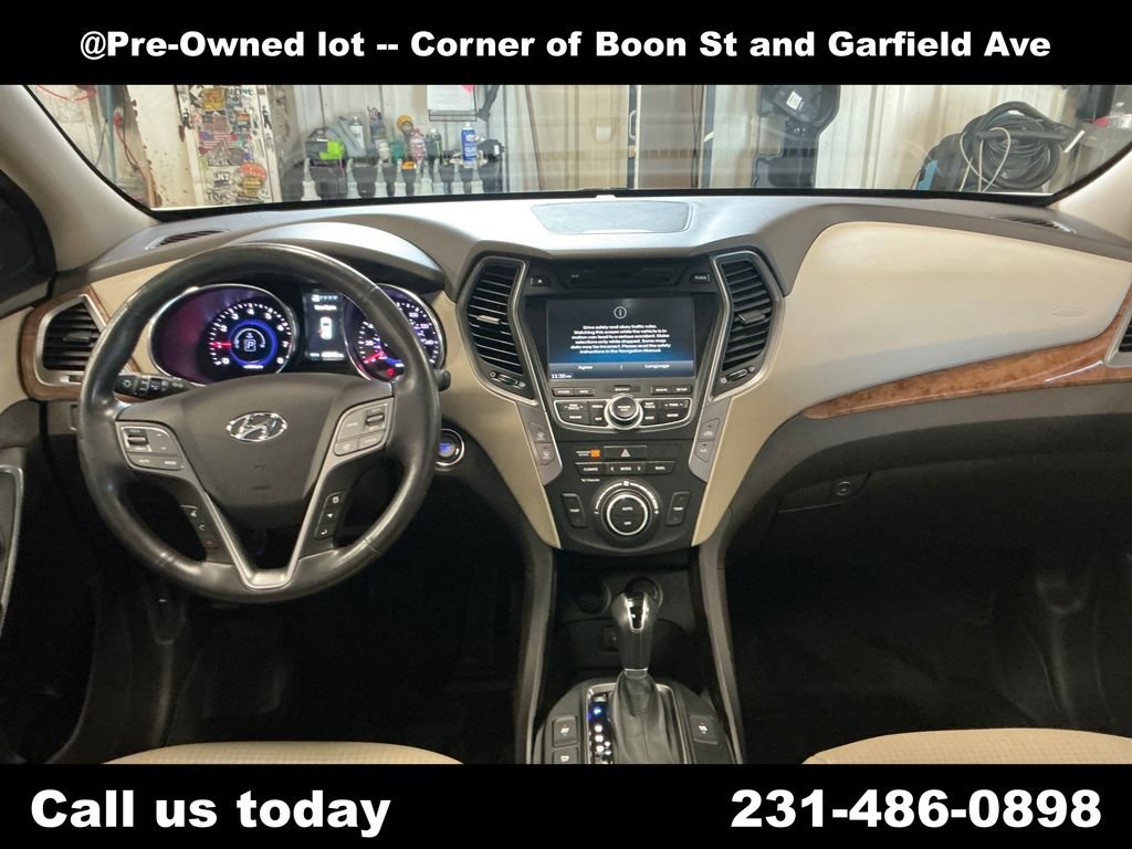 Used 2014 White Hyundai 2.0T image 18