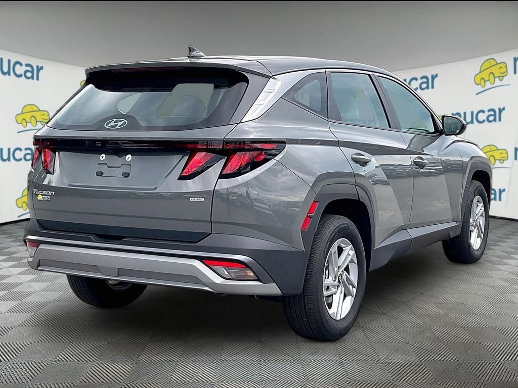 Used 2026 Hampton Gray Hyundai SE image 6