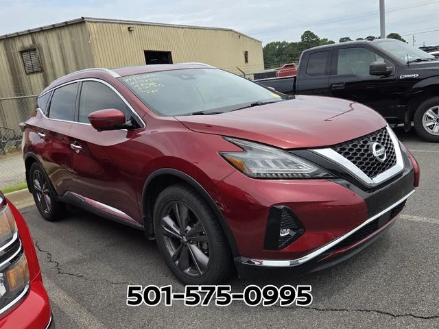 Used 2021 Red Nissan Platinum image 6