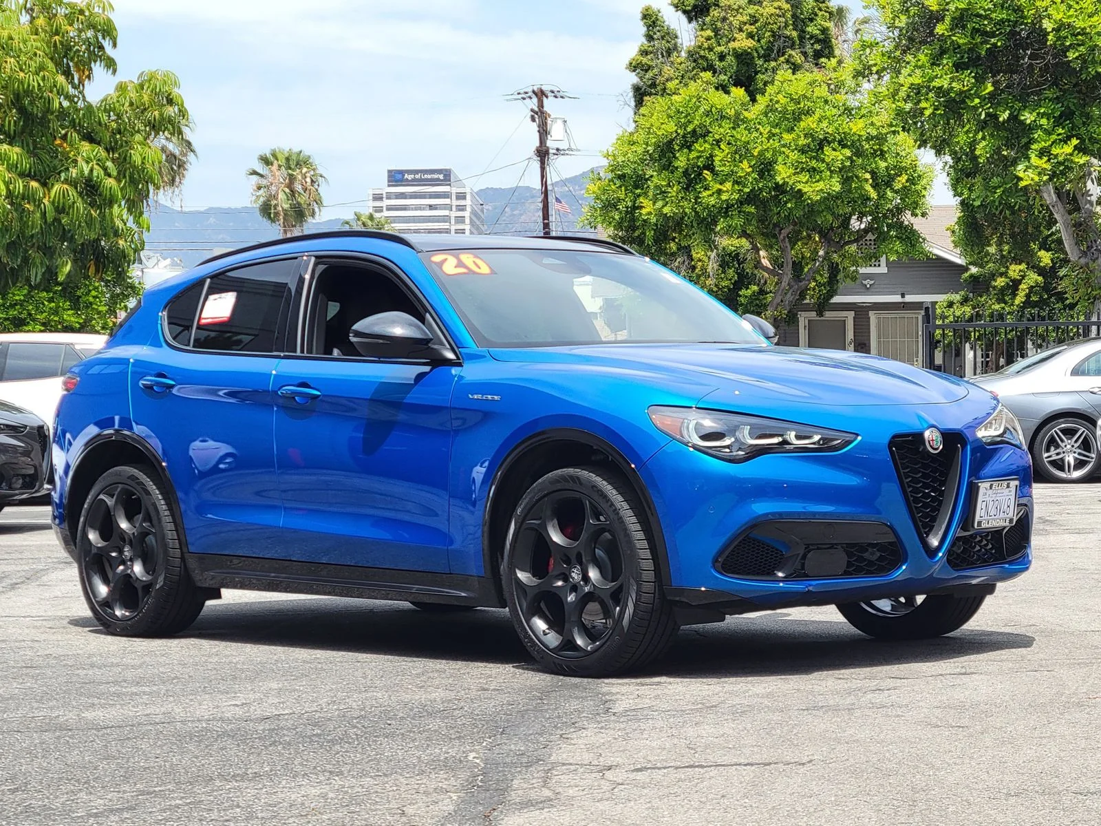 Used 2026 Blue Alfa Romeo Base image 33