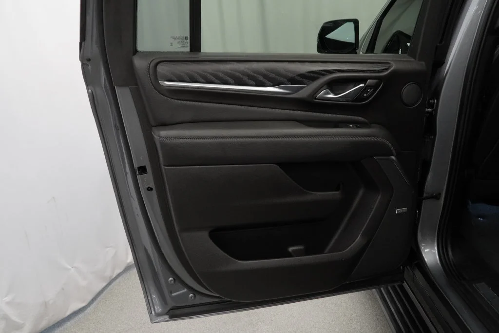 Used 2021 SATIN STEEL METALLIC GMC Denali image 28