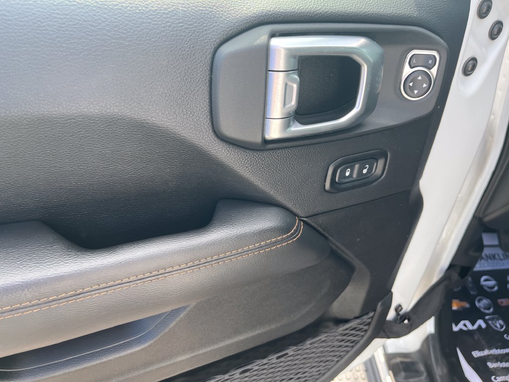 Used 2022 White Jeep Unlimited Sahara High Altitude image 10