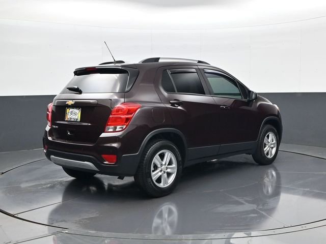 Used 2021 Red Chevrolet LT image 5