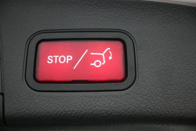 Used 2025 White Mercedes-Benz GLA 250 image 29