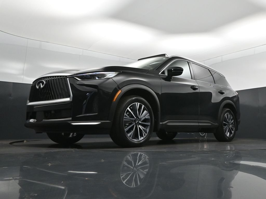 New 2027 MINERAL BLACK INFINITI Luxe FWD image 39