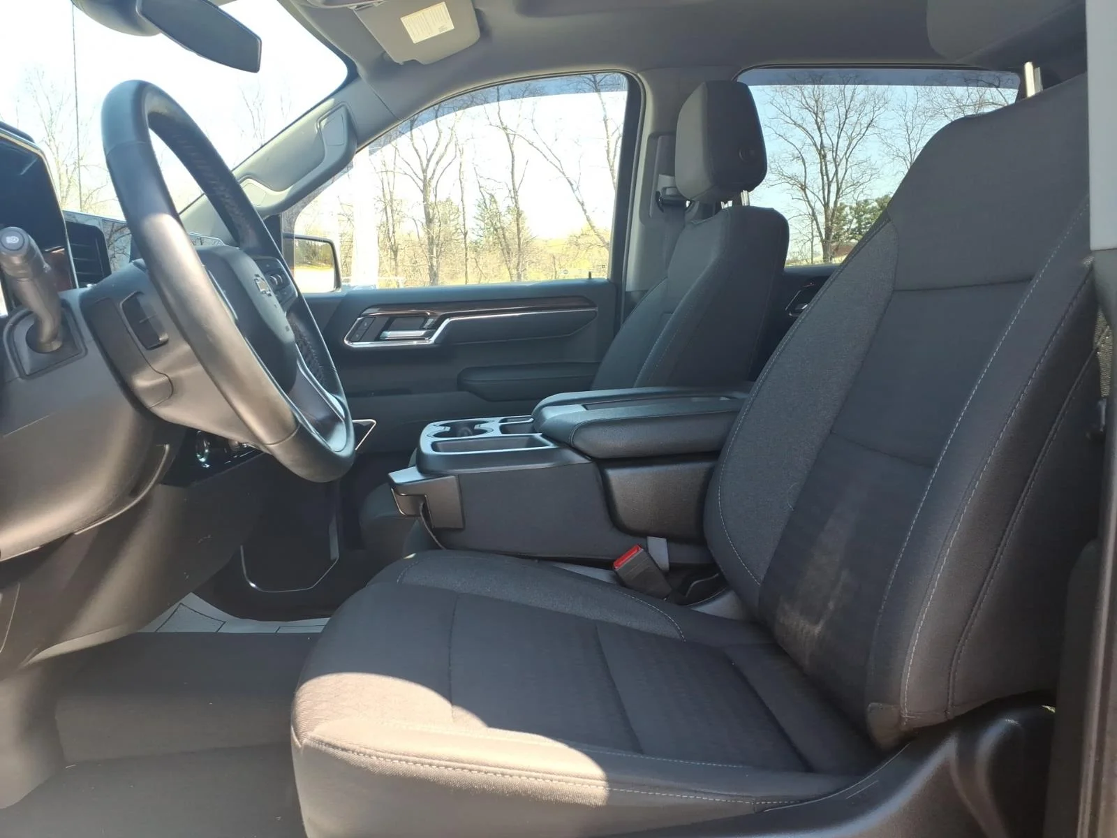 2023 Chevrolet Silverado 1500 LT - Photo 13