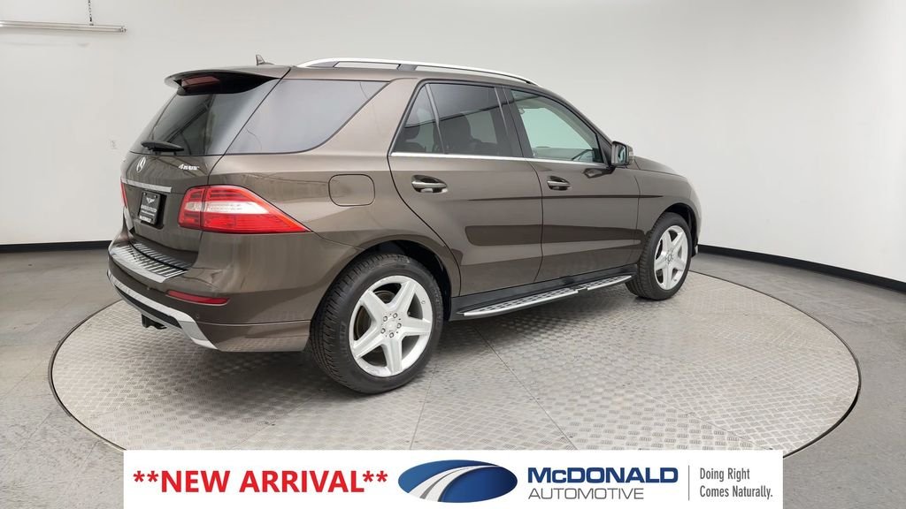 Used 2014 Brown Mercedes-Benz ML 350 image 2