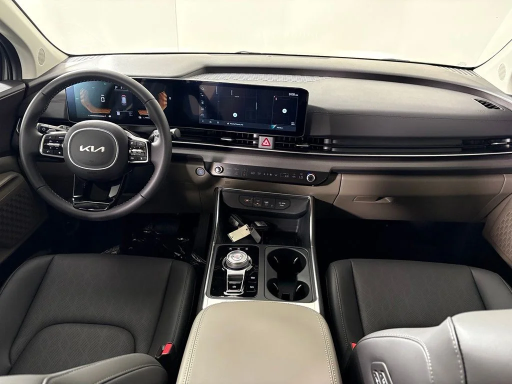 New 2026 Ceramic Silver Kia EX image 38
