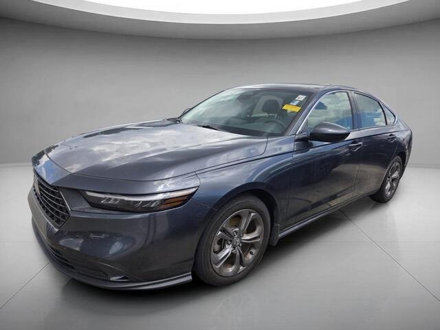 Used 2024 Meteorite Gray Metallic Honda  image 1