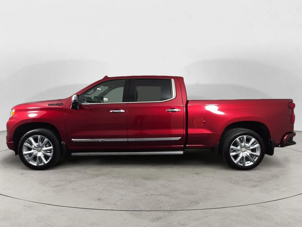 Used 2024 Red Chevrolet High Country image 8