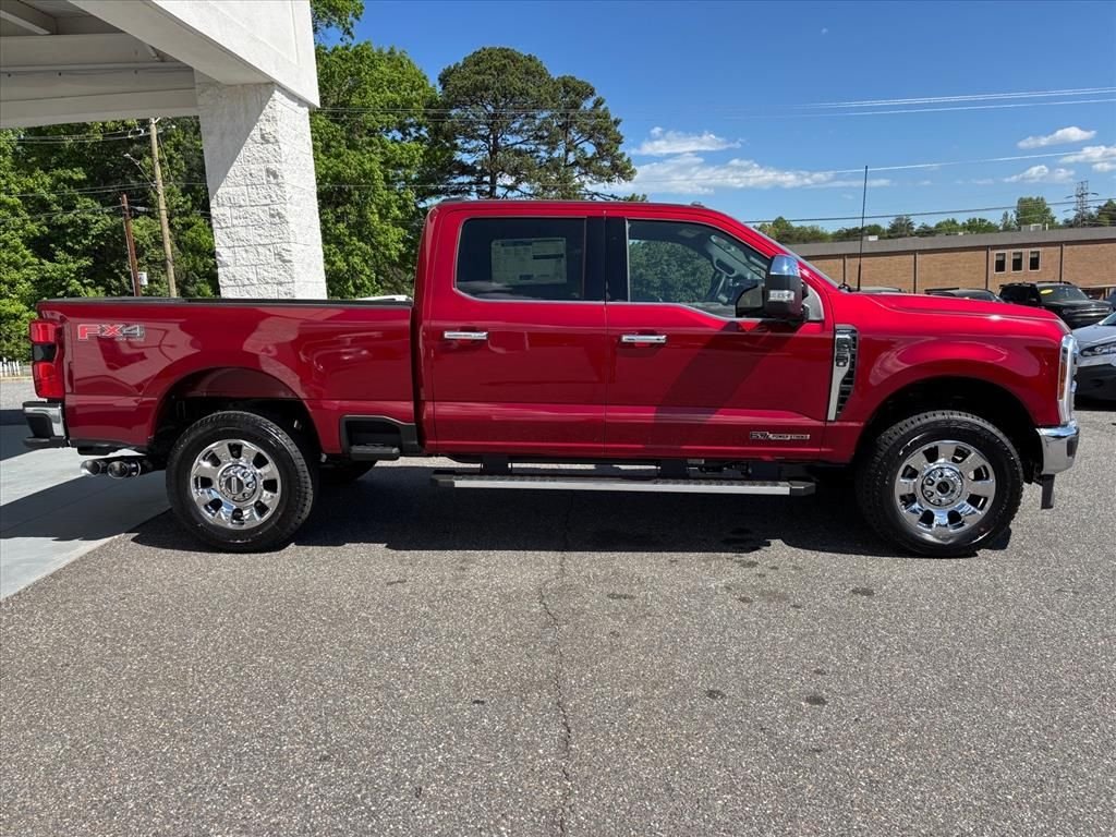 New 2026 Ruby Red Metallic Tinted Clearcoat Ford F-250® Lariat® image 20
