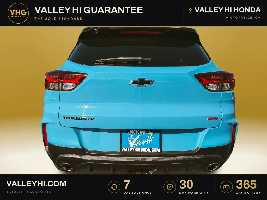 Used 2023 Blue Chevrolet RS image 7
