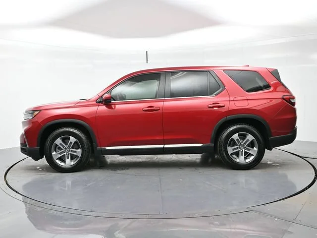 Used 2024 Radiant Red Met Honda EX-L 8 Passenger image 4