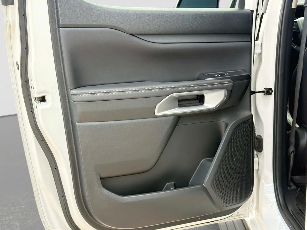 Used 2024 White Ford Lariat image 13