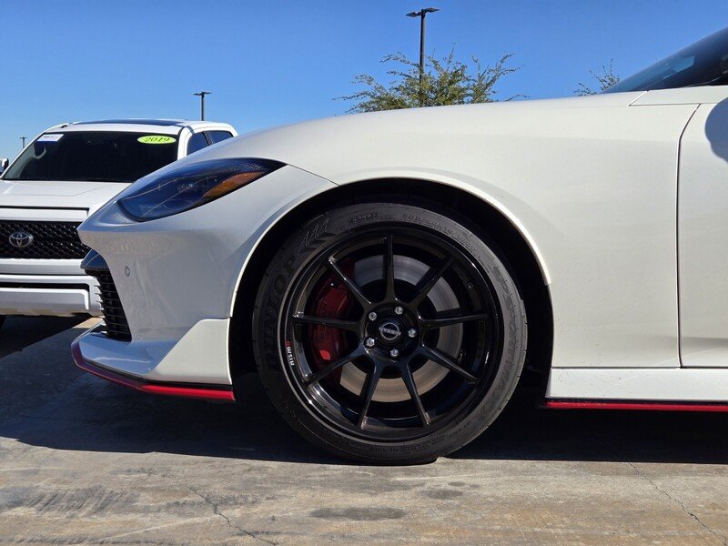 Used 2025 Pearl White NISSAN NISMO AUTO image 10