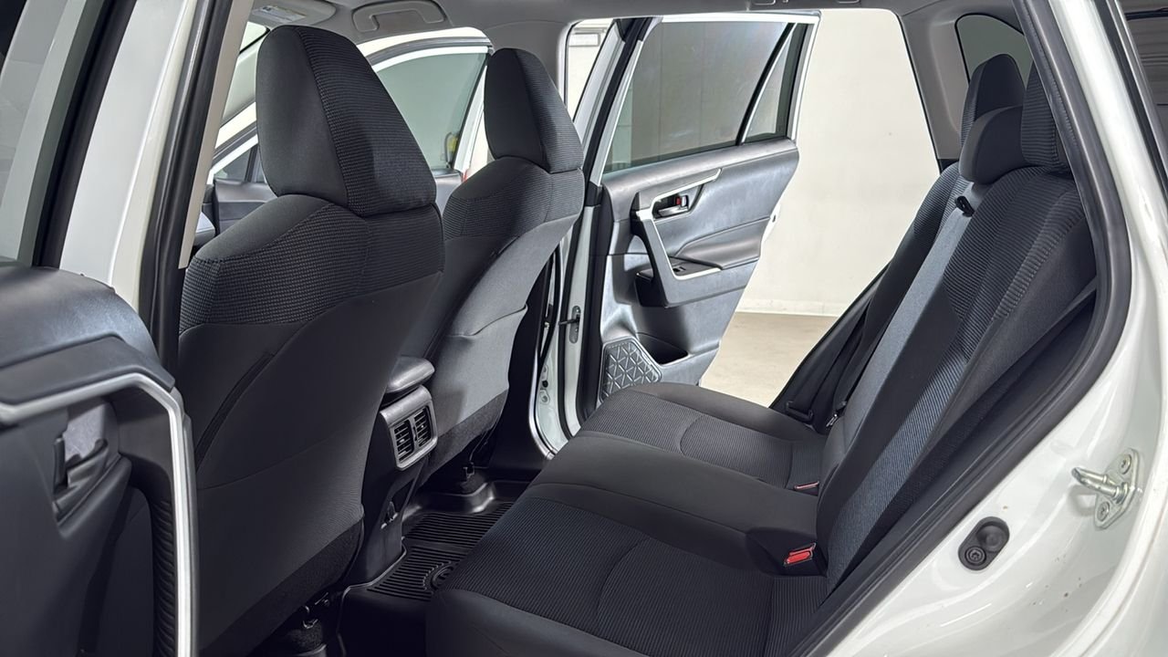 Used 2023 White Toyota LE image 15