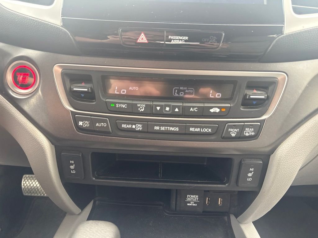 Used 2016 Gray Honda EX-L image 22