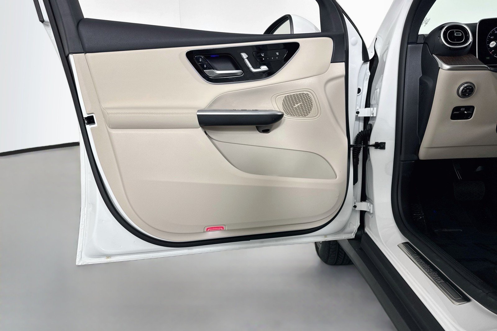 Certified Used 2026 Polar White Mercedes-Benz 300 image 22